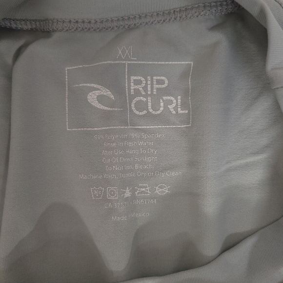 Rip Curl lcon Short Sleeve 50 upf. - Picture 9 of 9